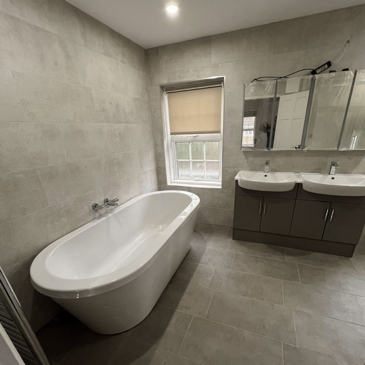 Bathroom tiler