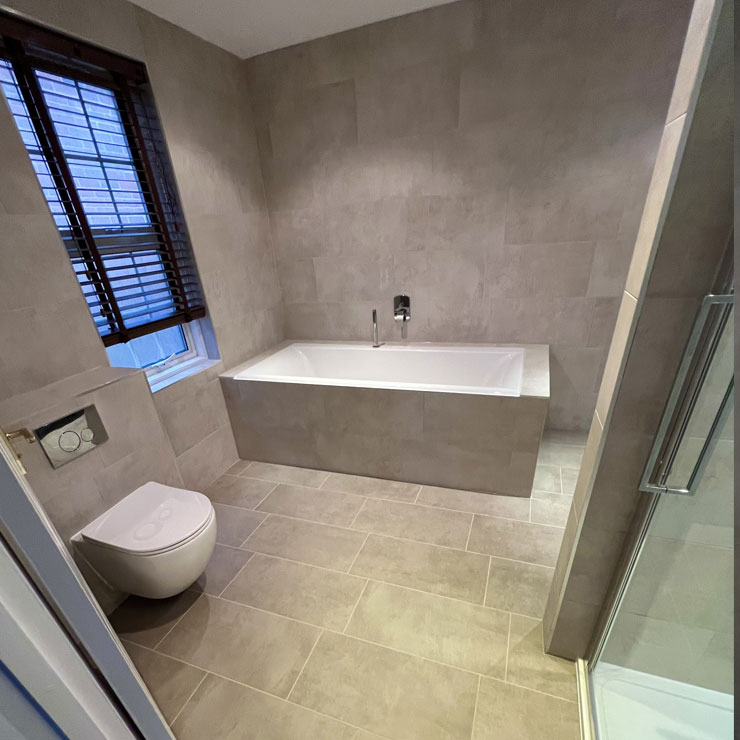 Bathroom tiler